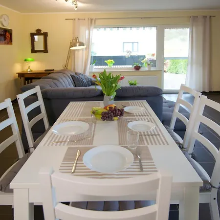 Moseleule アパート メセニヒ