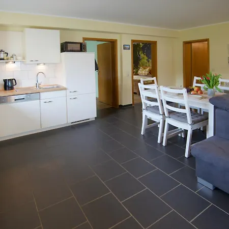 Moseleule Apartment