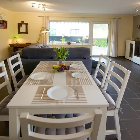 Moseleule アパート メセニヒ